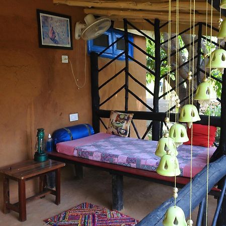 Hotel Camp Hornbill Corbett à Rāmnagar Extérieur photo