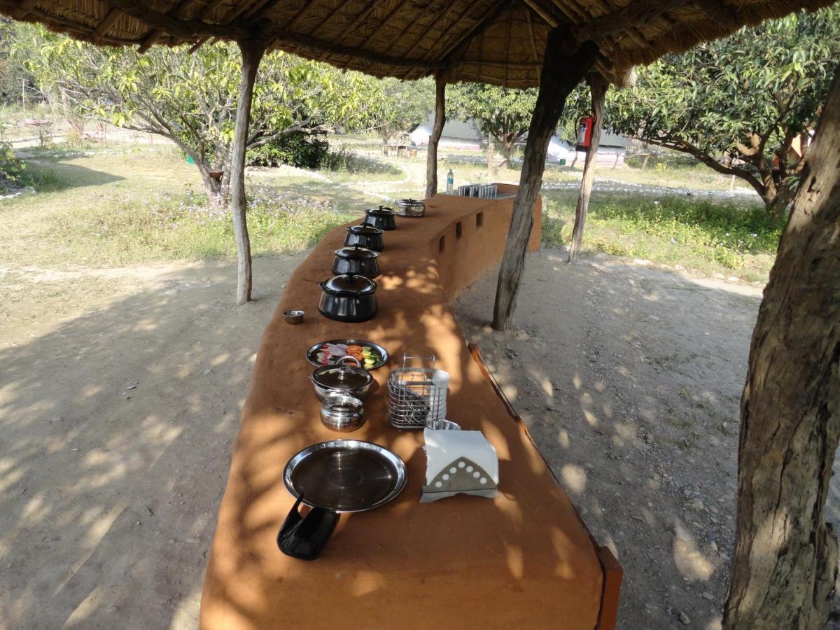 Hotel Camp Hornbill Corbett à Rāmnagar Extérieur photo