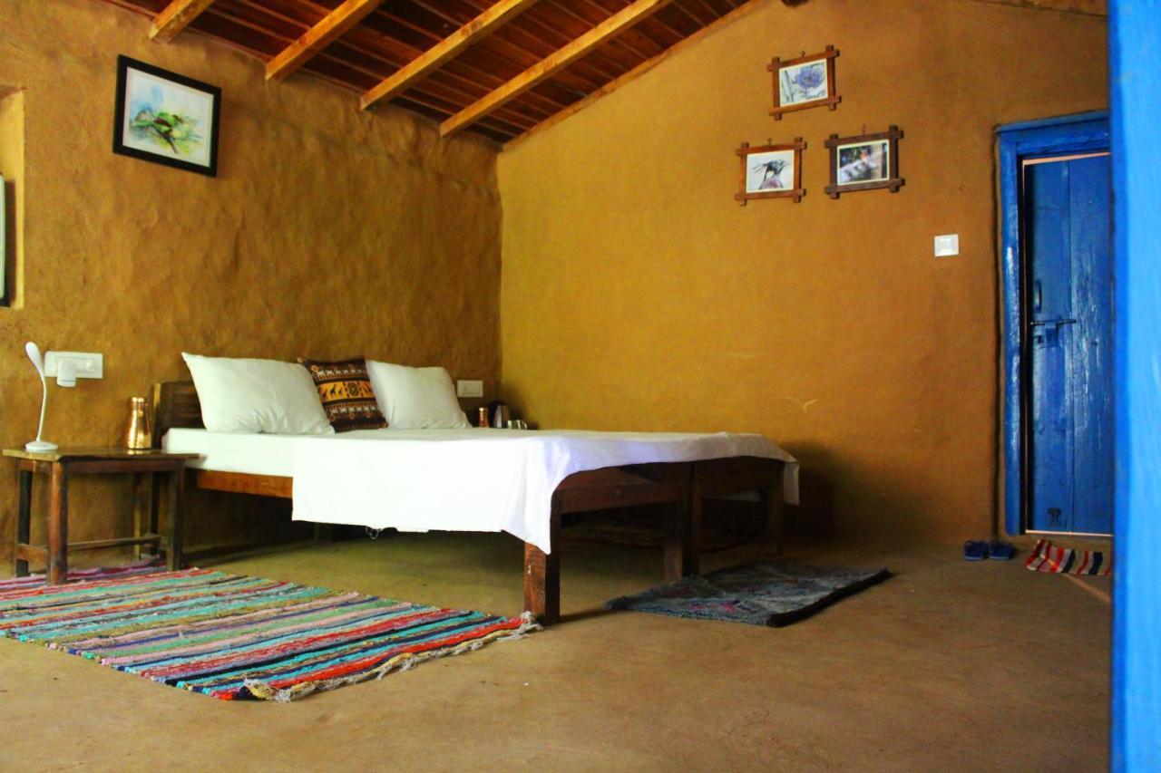 Hotel Camp Hornbill Corbett à Rāmnagar Extérieur photo