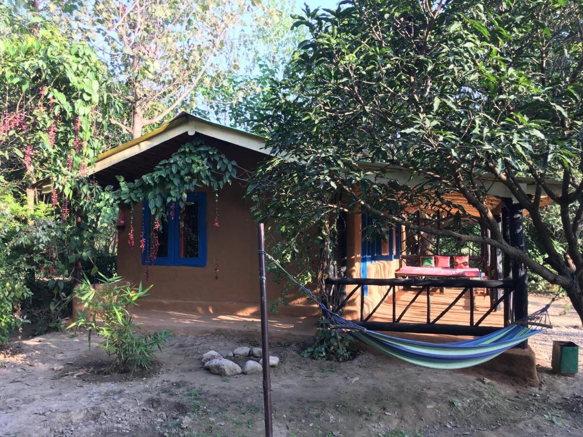 Hotel Camp Hornbill Corbett à Rāmnagar Extérieur photo