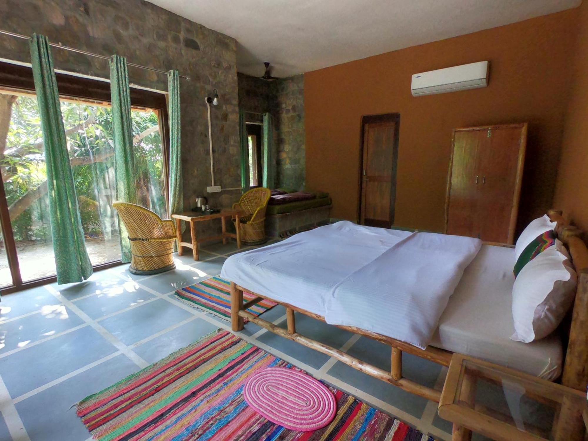 Hotel Camp Hornbill Corbett à Rāmnagar Extérieur photo