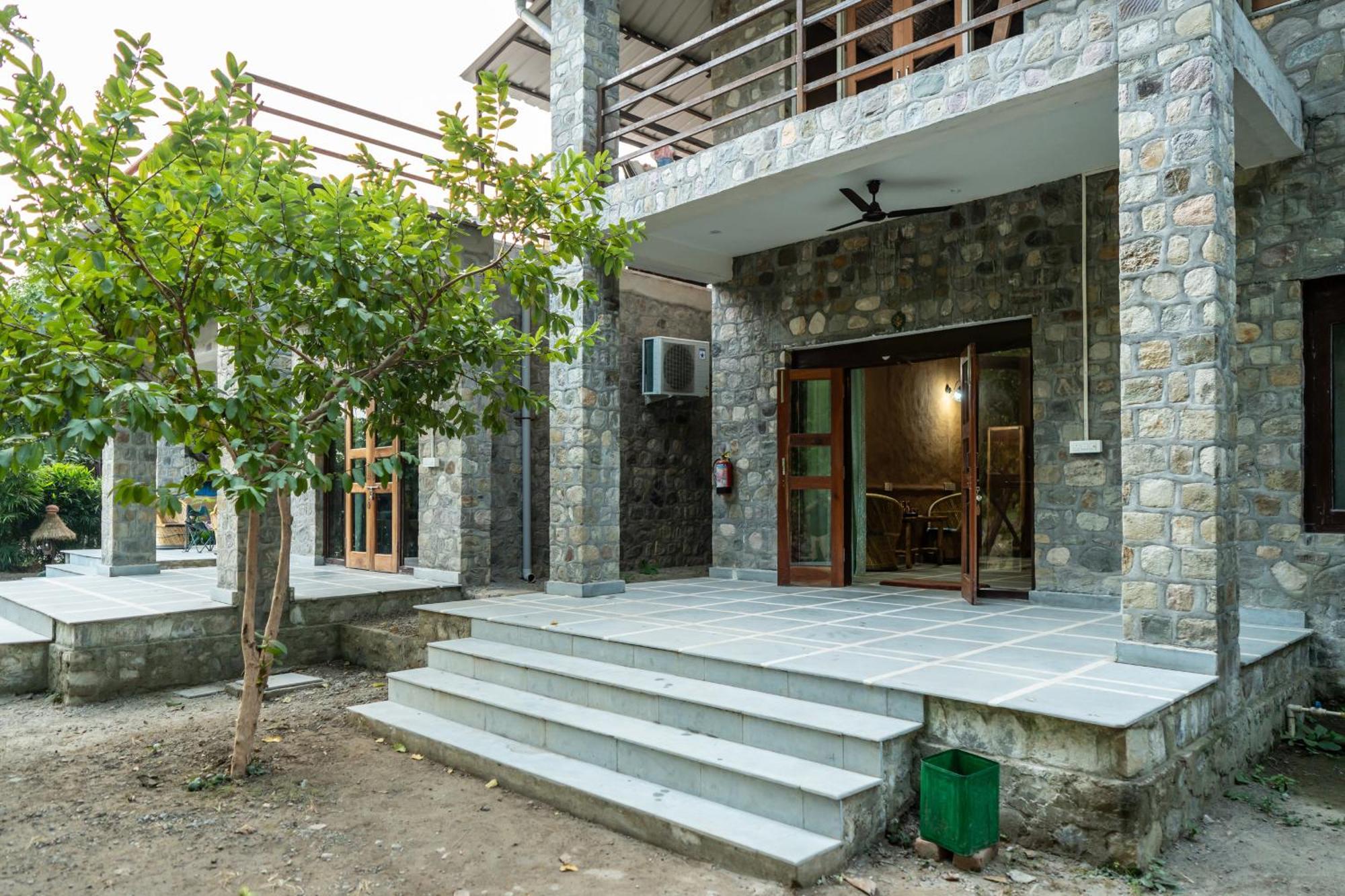 Hotel Camp Hornbill Corbett à Rāmnagar Extérieur photo